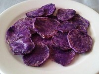 https://www.tortillaism.com/files/gimgs/th-2_patatas-violetas-L-ER44V6.jpg